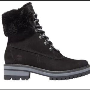 Timberlands Courmayeur Valley 6 Inch Warm Lined Boot 'Black' – Size US 7.5 W